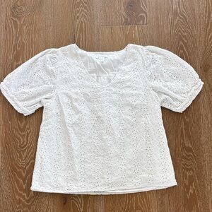 Draper James Eyelet Short Sleeve V-Neck Top Lined 100% cotton Size Med- White